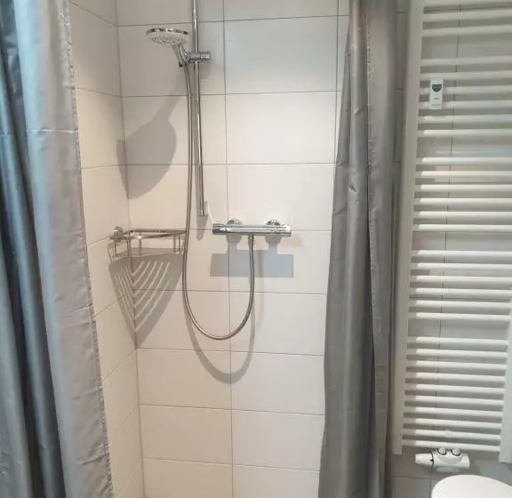 Hausner`s Hotel  Studio Apartments