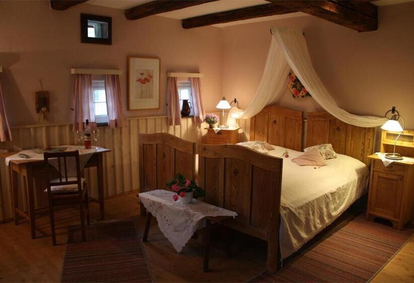 Отель Und Freizeitanlage Rauch Hof