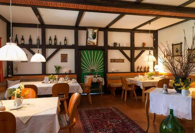 ホテル Und Freizeitanlage Rauch Hof