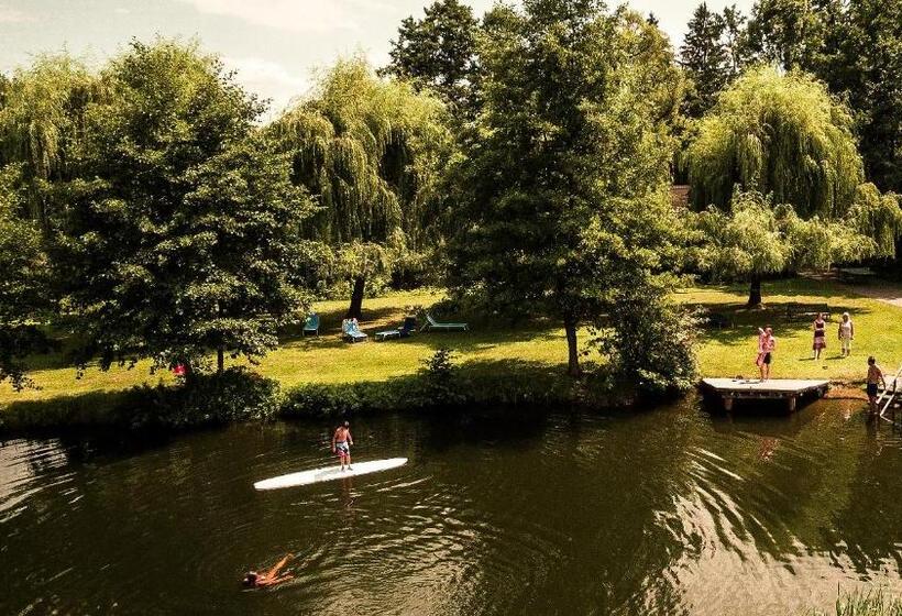 Отель Und Freizeitanlage Rauch Hof