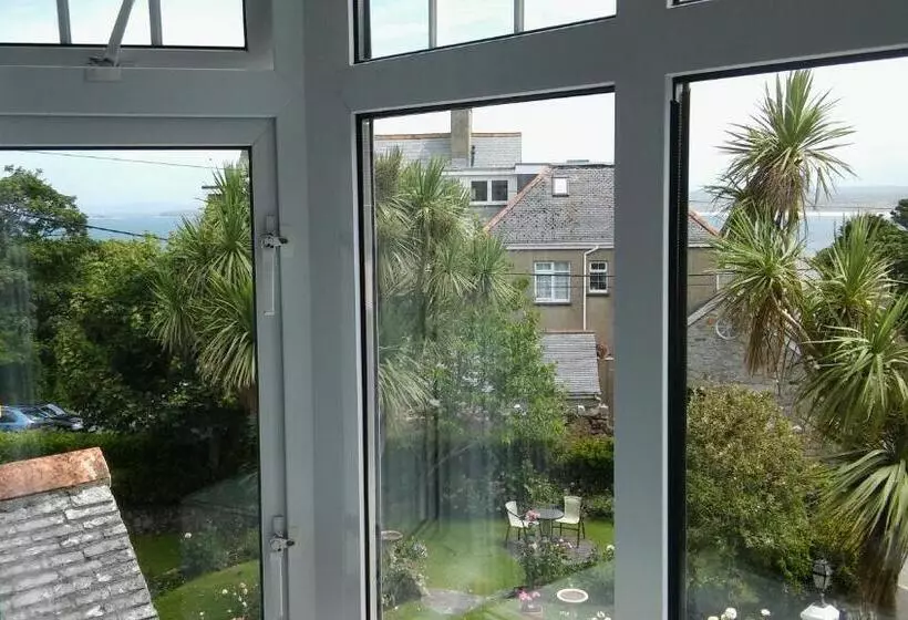 Aamiaismajoitus (B&B) Glanmor