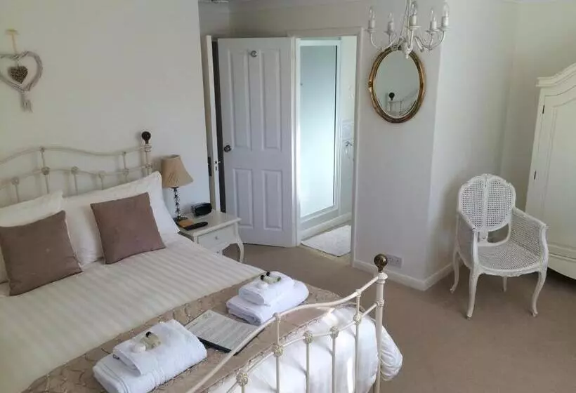 Aamiaismajoitus (B&B) Glanmor
