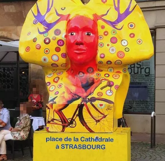 Aamiaismajoitus (B&B) La Cour Des Amis