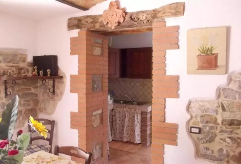 Hotelli Agriturismo Il Pozzo
