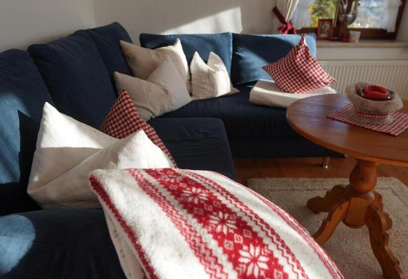 Отель Dandl Hof