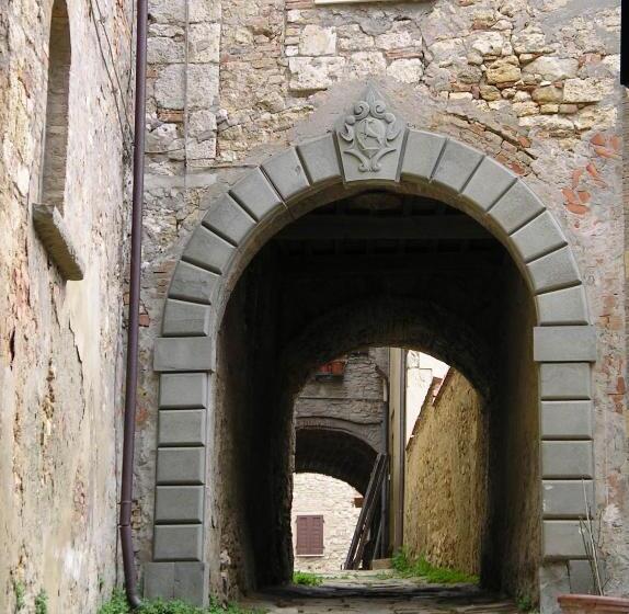 Отель La Sassetta