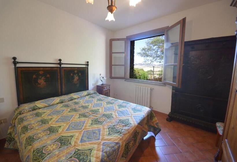 Отель La Sassetta