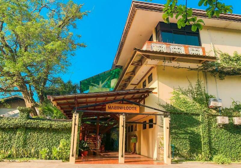 ホテル Mabini
