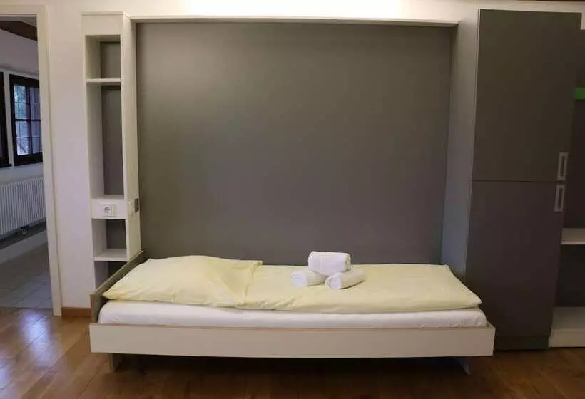 Jugendherberge Dinkelsbühl   Youth Hostel