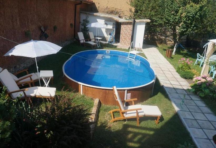 بنسيون Guest House Simona