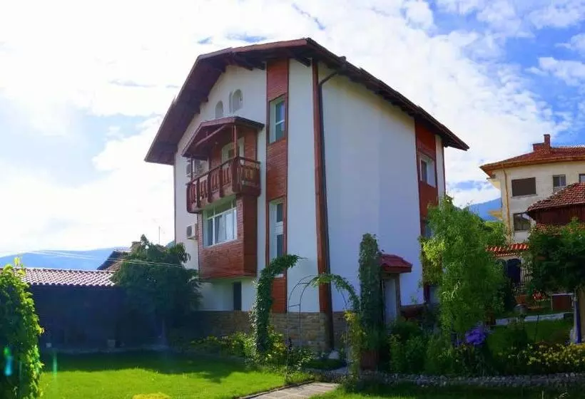 Pension Guest House Simona