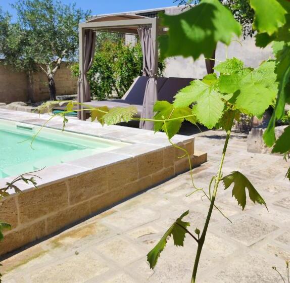 פנסיון Masseria Asteri B&b