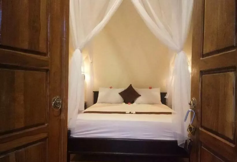 Majatalo Molleh Guest House