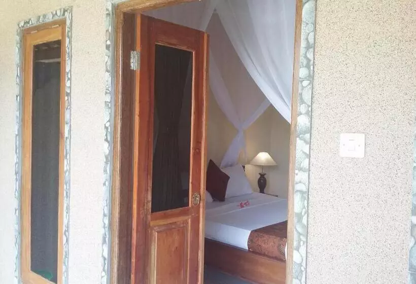 Majatalo Molleh Guest House