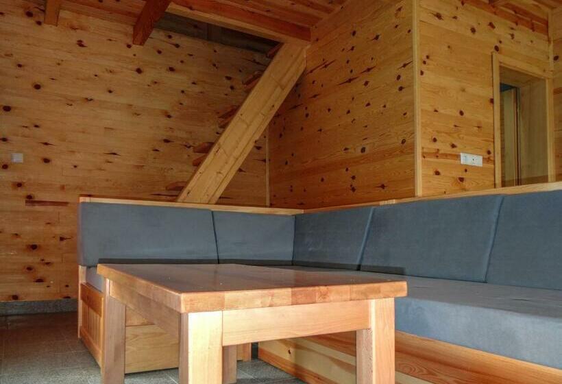 پانسیون Panorama Resort