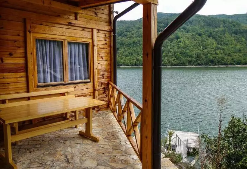 پانسیون Panorama Resort