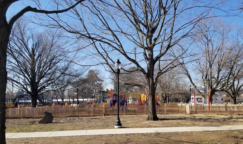 فندق Airport Waterfront Inn