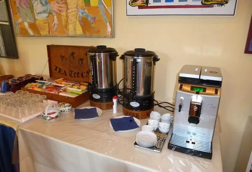 هتل Albergo Giardino