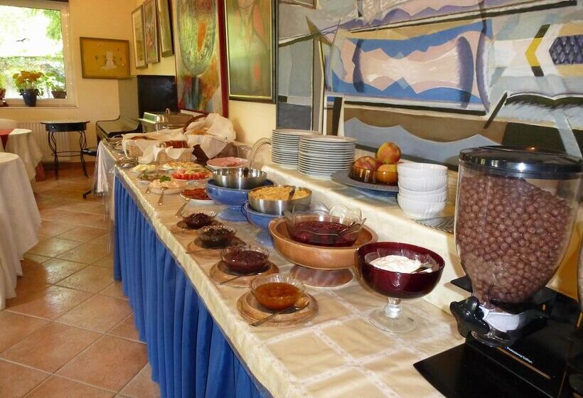 فندق Albergo Giardino