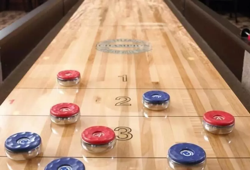 Ann Arbor Regent Hotel And Suites