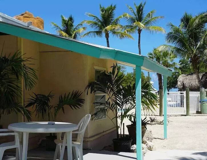 호텔 Coconut Cove Resort & Marina