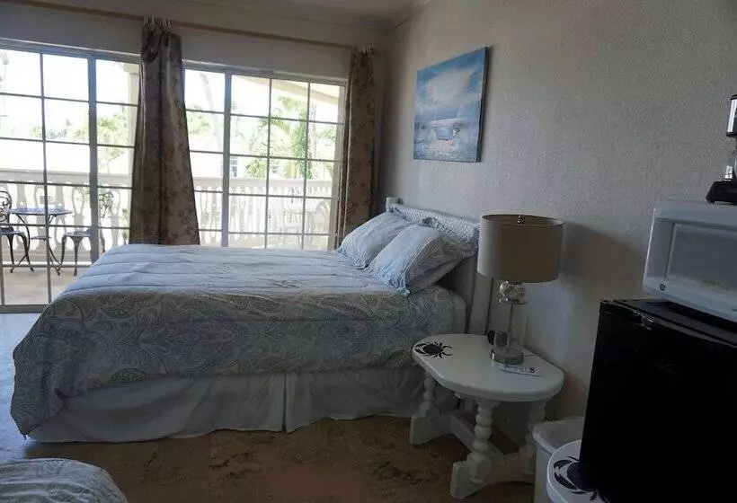 호텔 Coconut Cove Resort & Marina