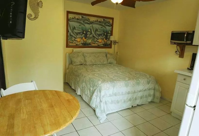 호텔 Coconut Cove Resort & Marina