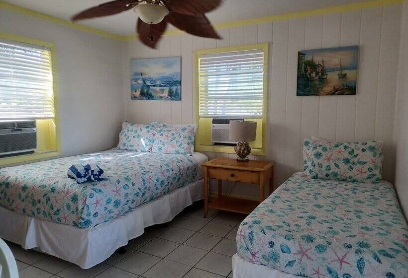 호텔 Coconut Cove Resort & Marina