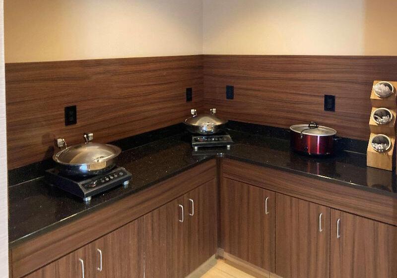 בית מלון כפרי Comfort Inn & Suites Ankeny  Des Moines