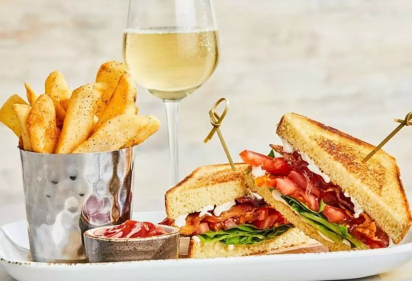 酒店 Courtyard Boston Marlborough