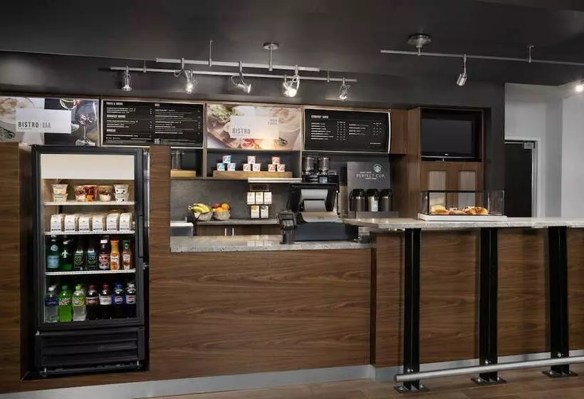 ホテル Courtyard By Marriott Lakeland