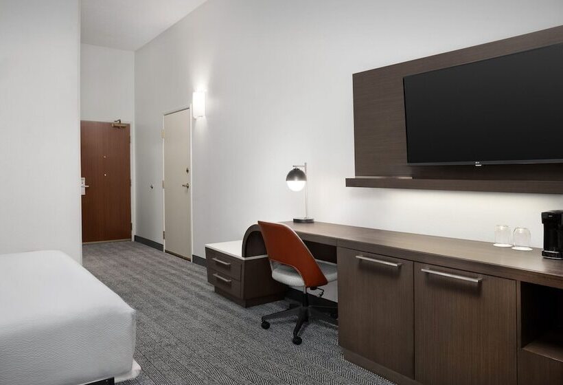 Otel Courtyard By Marriott Lakeland