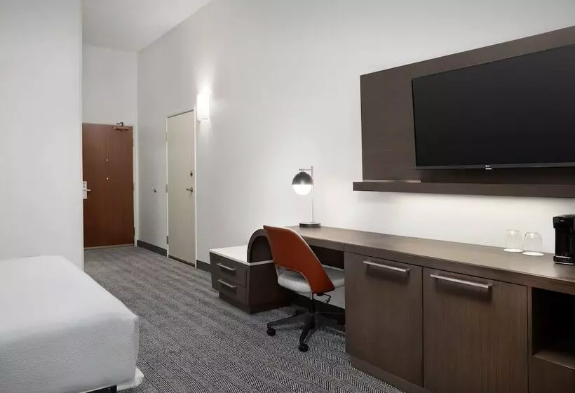 ホテル Courtyard By Marriott Lakeland