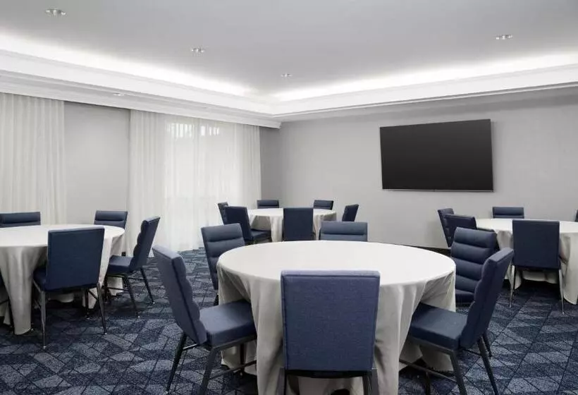 ホテル Courtyard By Marriott Lakeland