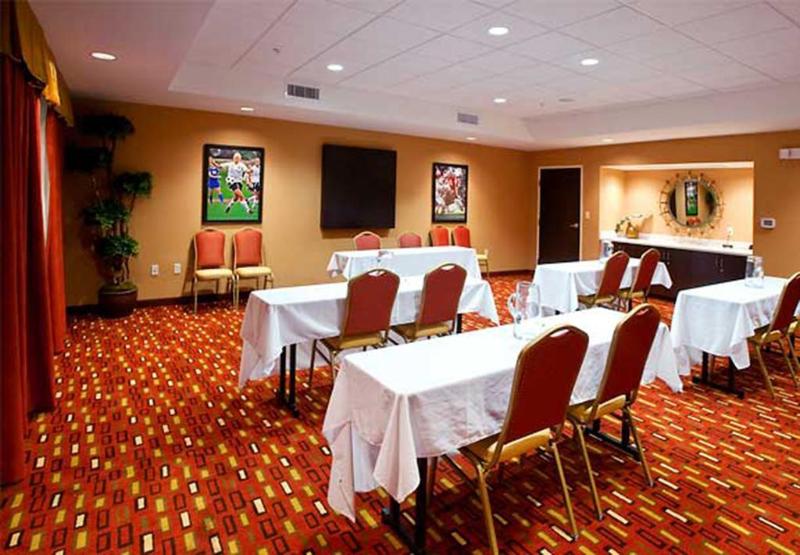 酒店 Courtyard By Marriott Troy