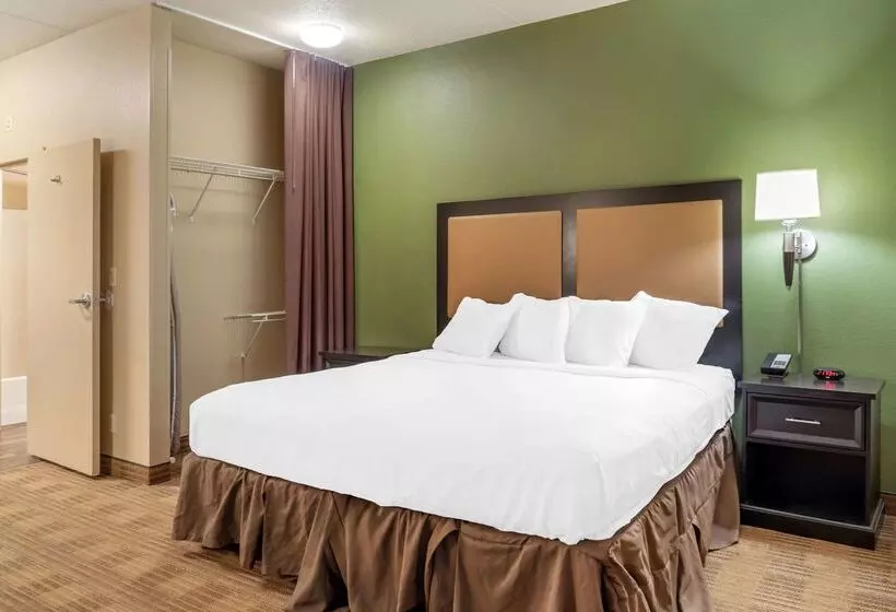 فندق Mainstay Suites Chicago Hillside