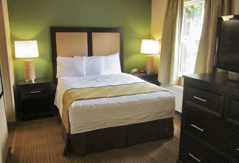 בית מלון כפרי Extended Stay America Suites Seattle Everett Silverlake