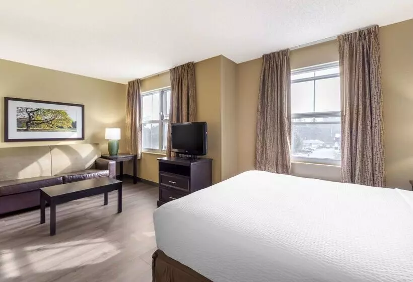 בית מלון כפרי Extended Stay America Suites Seattle Everett Silverlake