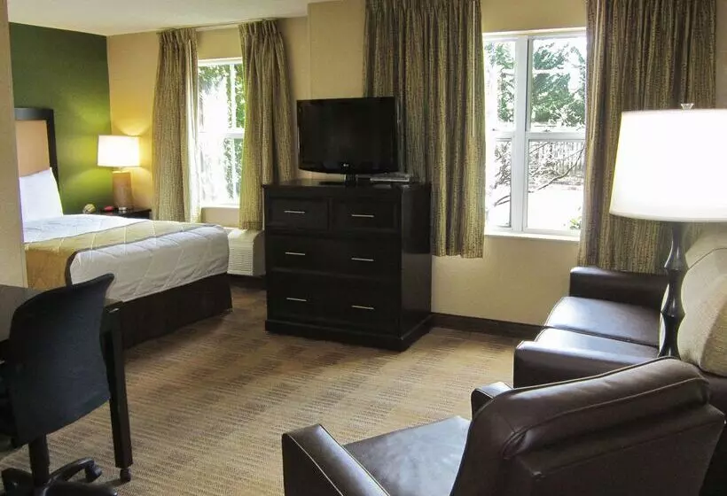 בית מלון כפרי Extended Stay America Suites Seattle Everett Silverlake
