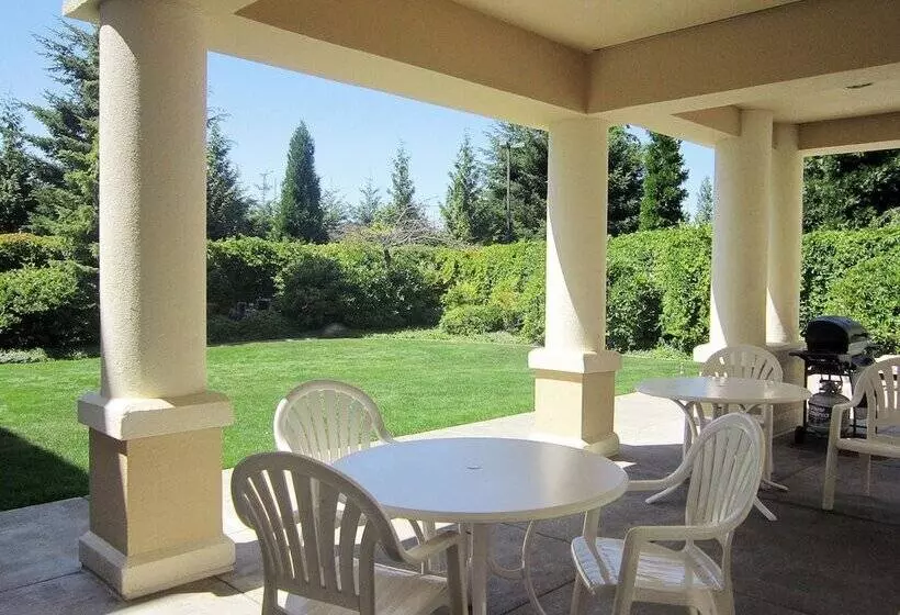 בית מלון כפרי Extended Stay America Suites Seattle Everett Silverlake