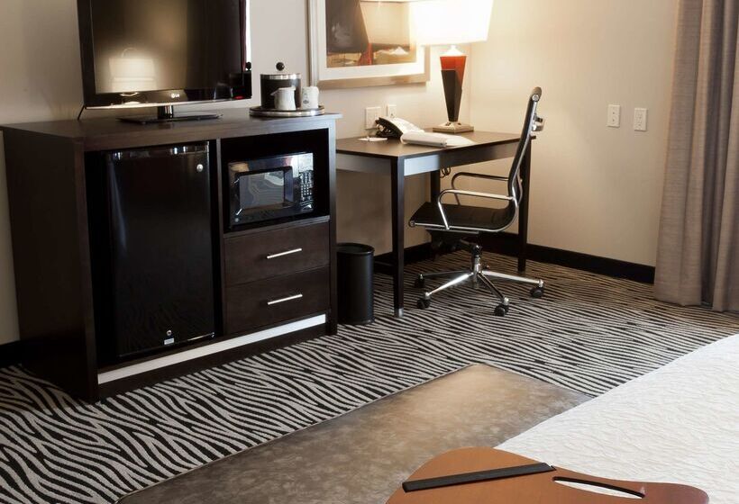 בית מלון כפרי Hampton Inn & Suites Tulsa/central