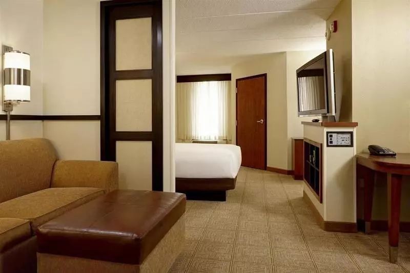 Tulsa South Medical Hotel & Suites