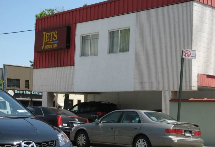 فندق Jets Motor Inn