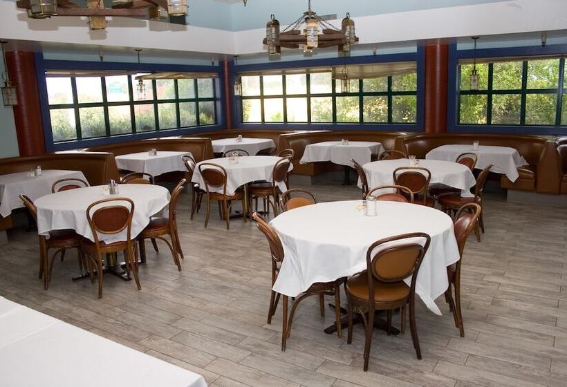 酒店 Keefers Inn King City