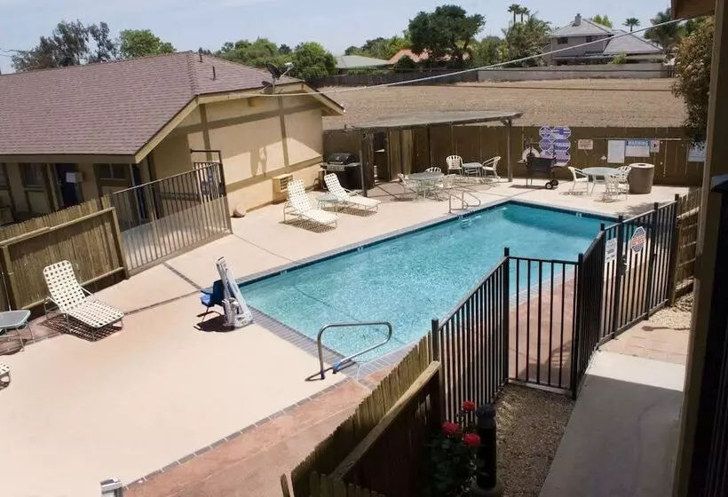 ホテル Keefers Inn King City