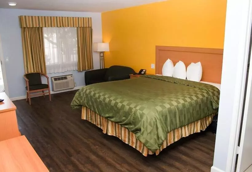 ホテル Keefers Inn King City