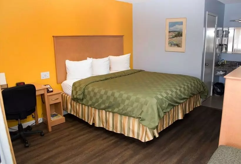 ホテル Keefers Inn King City