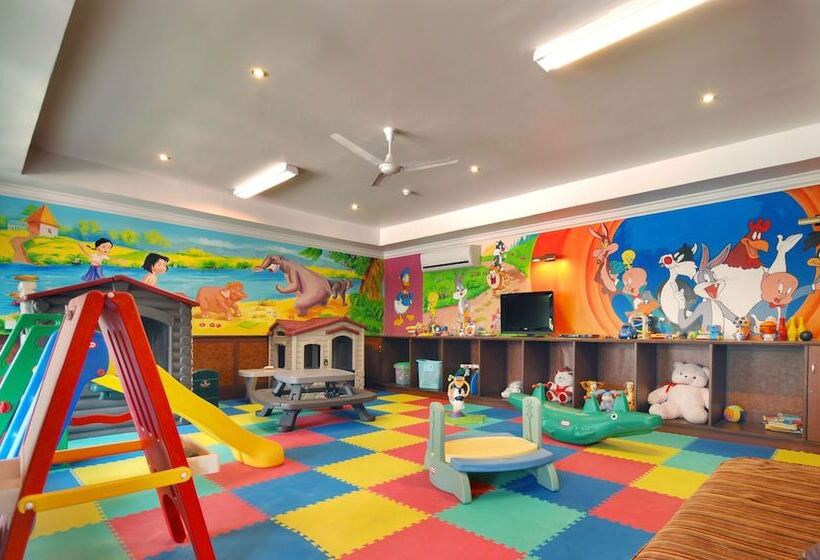 فندق Mayfair Spa Resort & Casino