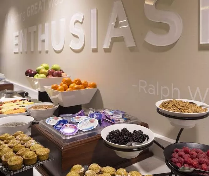 Nationwide Hotel And Conference Center