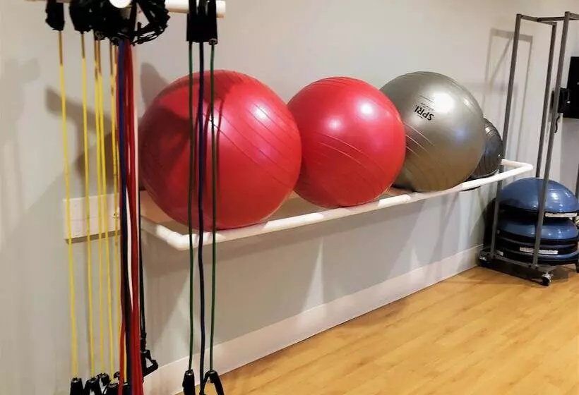 Nationwide Hotel And Conference Center